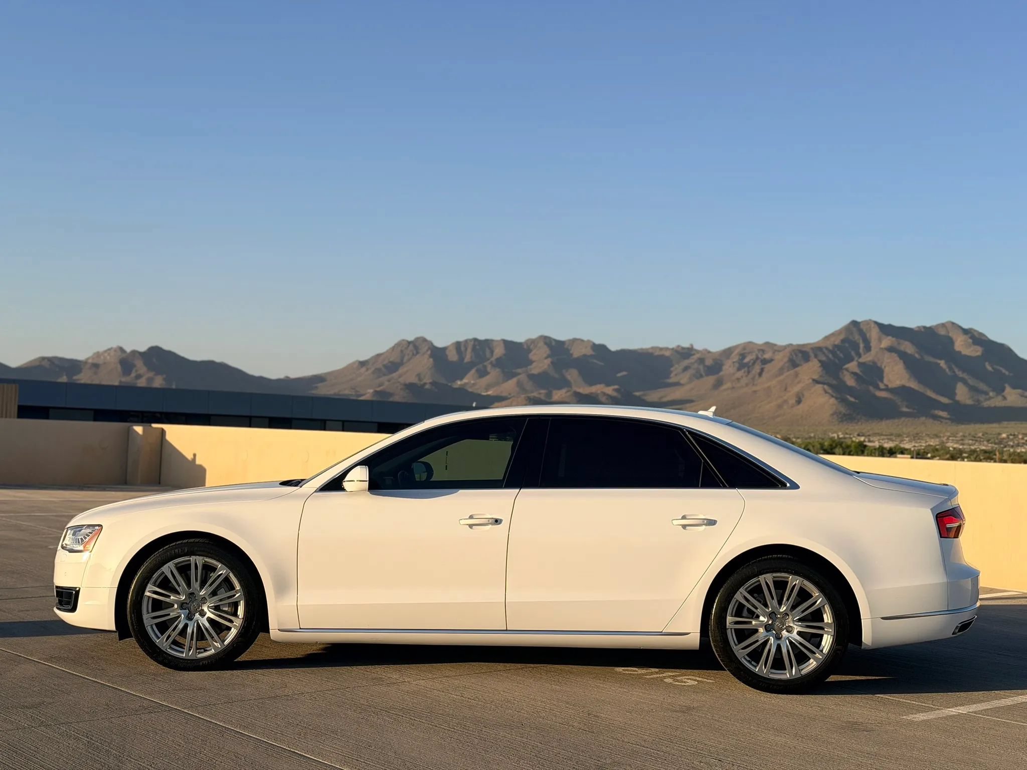 Used 2015 Audi A8 L 3.0T AWD/4WD image 5