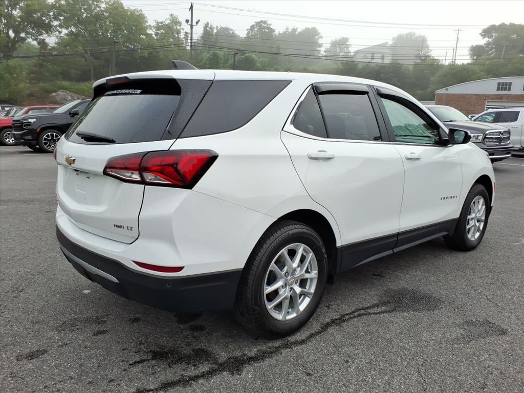 Used 2024 Chevrolet Equinox LT w/ LPO, Floor Liner Package AWD/4WD image 8