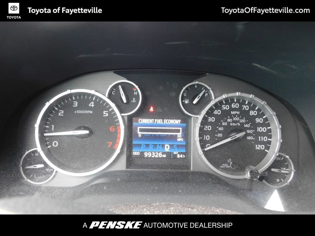 Used 2017 Toyota Tundra SR5 AWD/4WD image 6