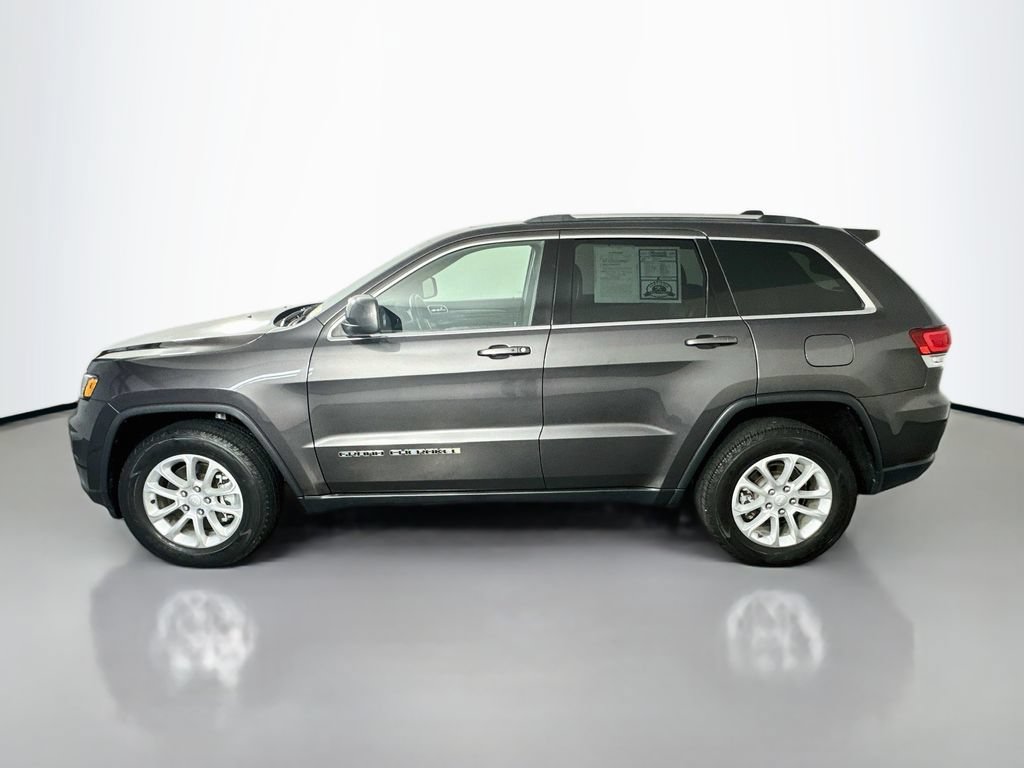 Used 2021 Jeep Grand Cherokee Laredo X AWD/4WD image 4