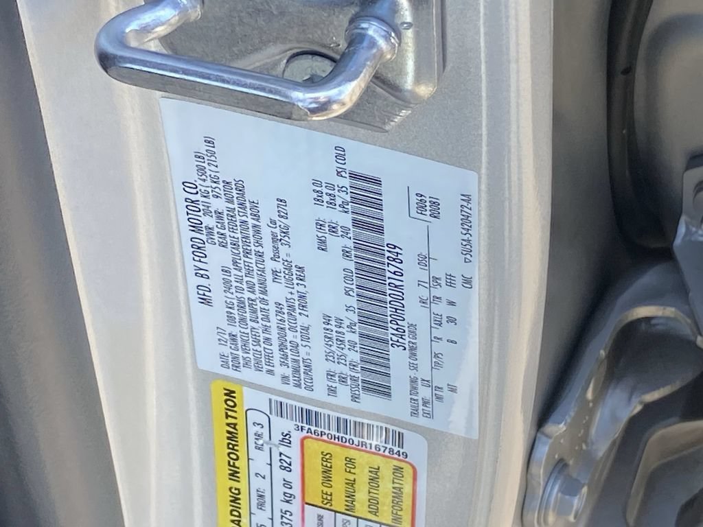 Used 2018 Ford Fusion SE w/ Equipment Group 201A FWD image 29