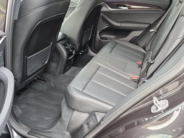 Used 2022 BMW X3 xDrive30i AWD/4WD image 16