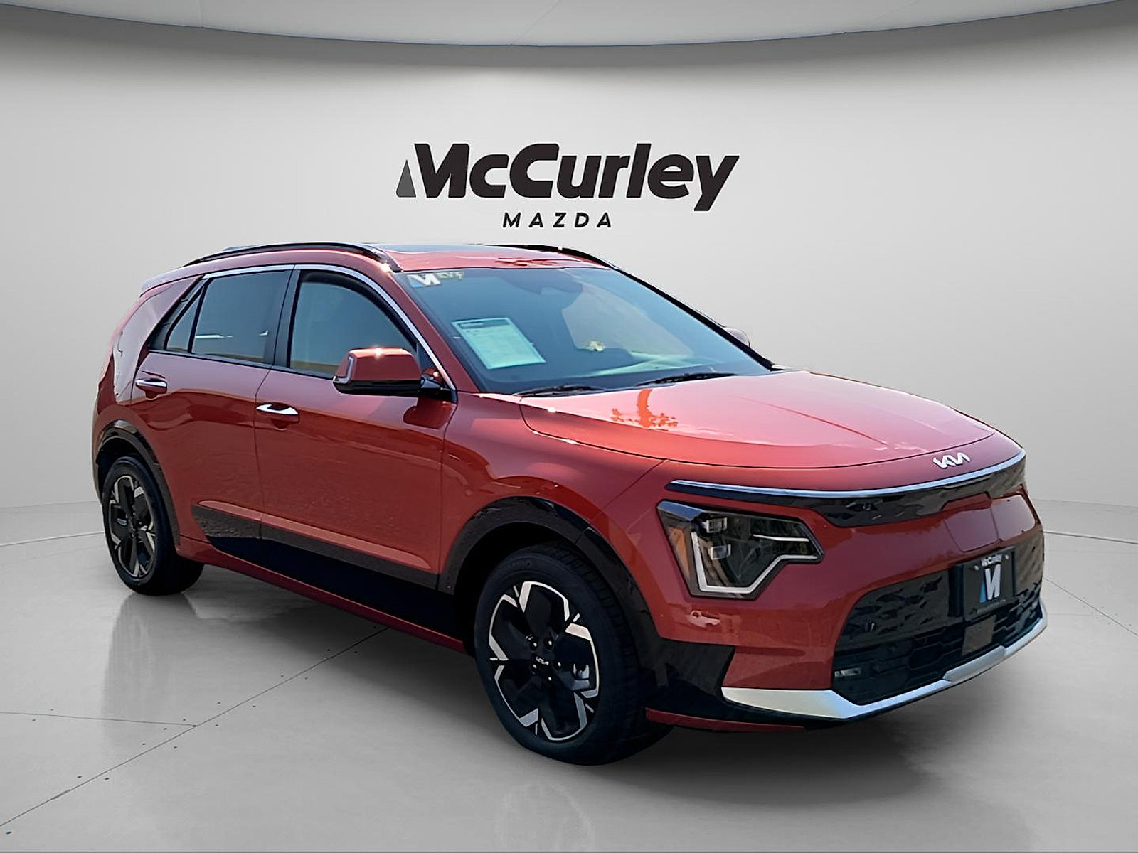 Used 2023 Kia Niro Wave w/ Wave Preserve Package