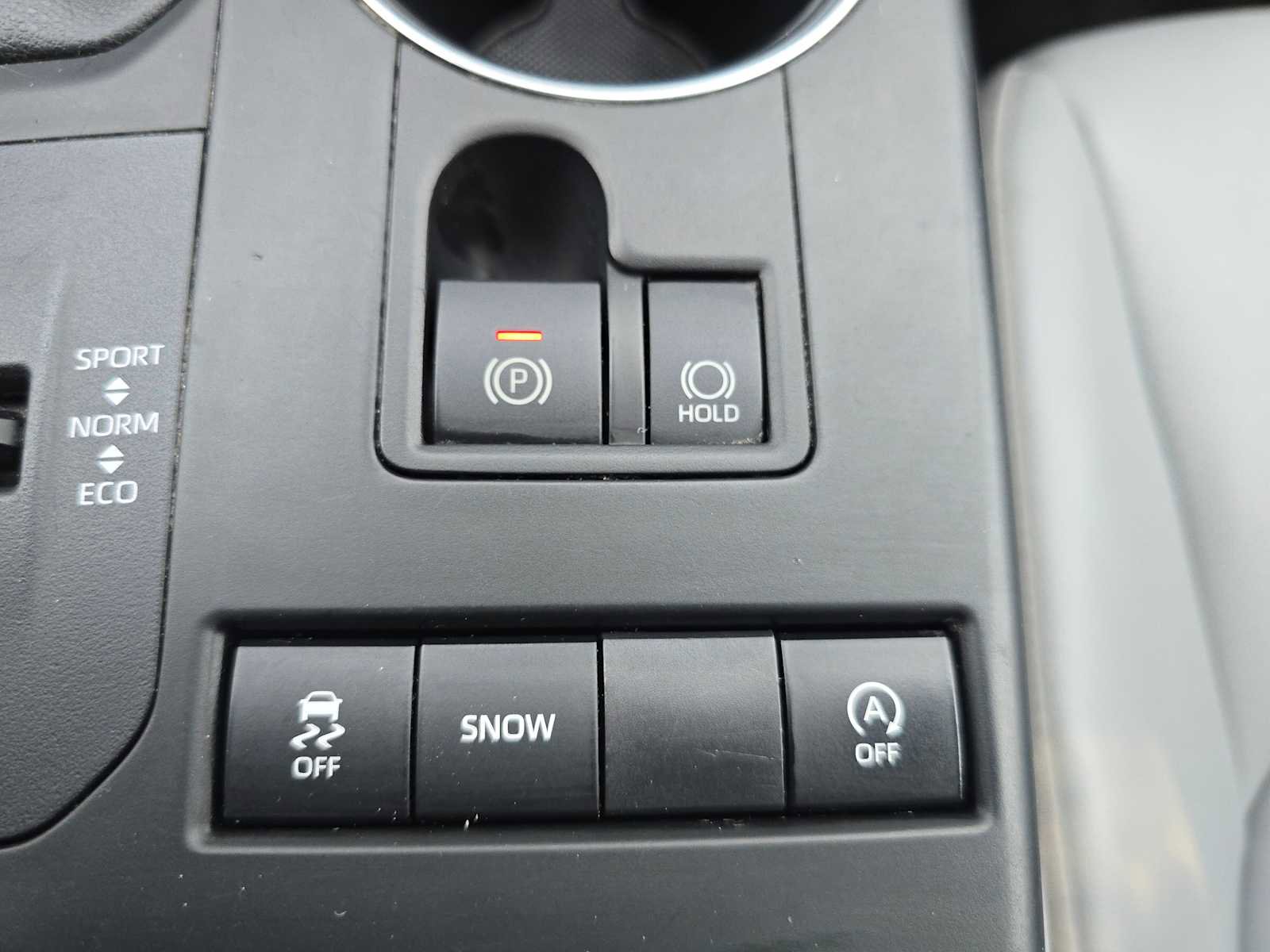 Used 2022 Toyota Highlander XLE image 34