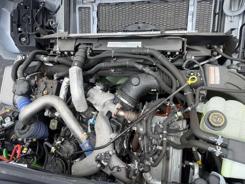 New 2025 Ford F750 2WD Regular Cab Super Duty image 59