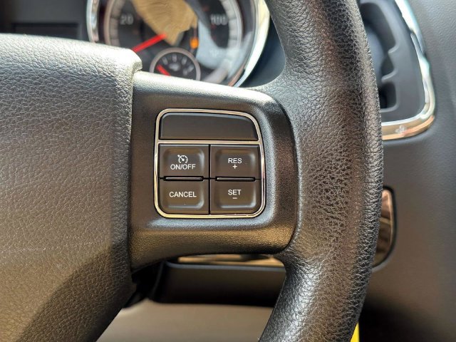Used 2016 Dodge Grand Caravan American Value Package FWD image 22