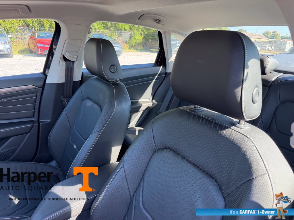 Used 2023 Volkswagen Jetta SEL FWD image 12