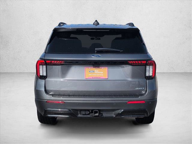 Certified 2025 Ford Explorer ST-Line w/ ST-Line Street Pack image 7