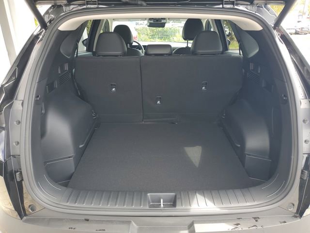 Used 2025 Hyundai Tucson Limited image 10