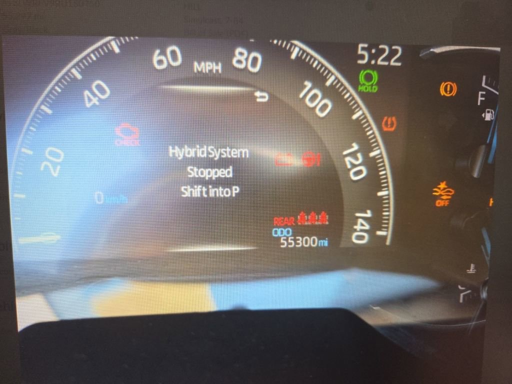 Used 2024 Toyota RAV4 LE AWD/4WD image 7