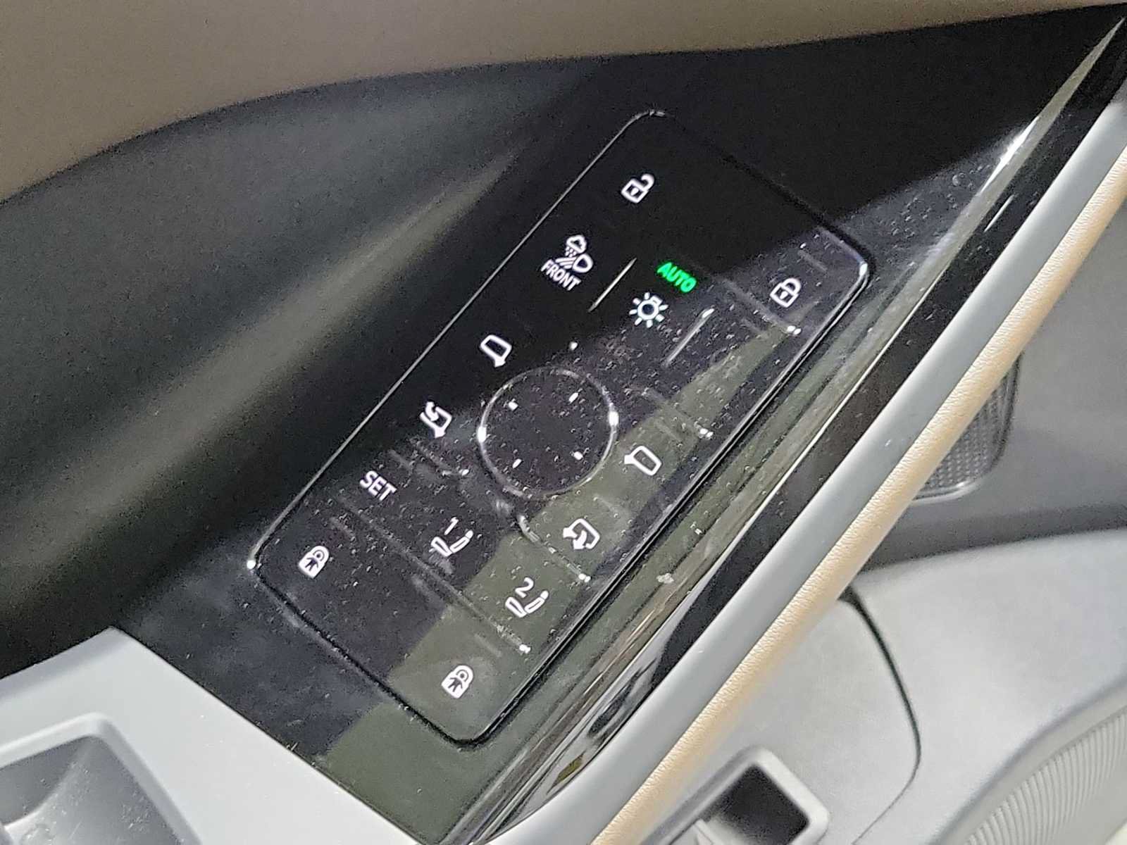 New 2027 Audi Q6 e-tron Premium Plus AWD/4WD image 13