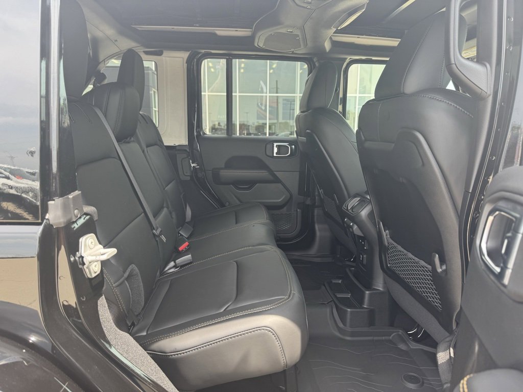 New 2025 Jeep Wrangler Unlimited Rubicon 392 image 22
