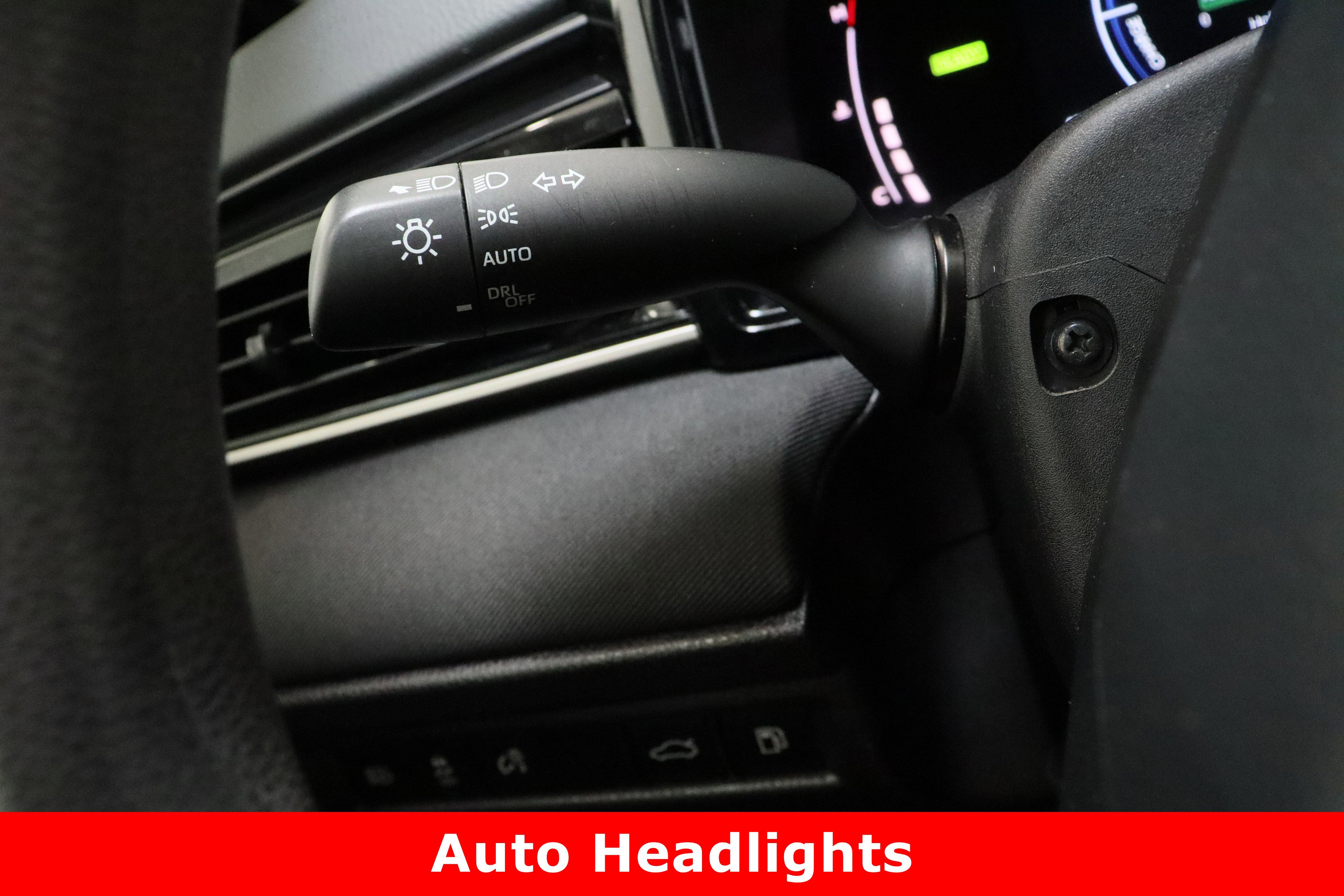 Used 2025 Toyota Camry LE FWD image 24