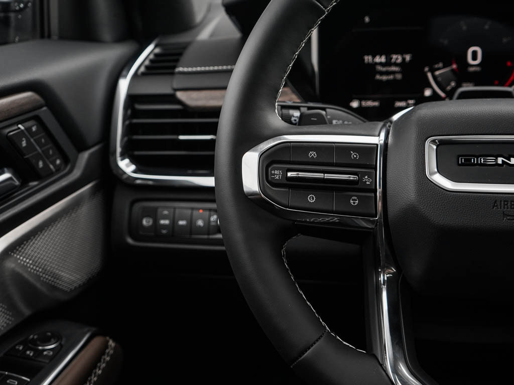 New 2027 GMC Acadia Denali Ultimate w/ LPO, Floor Liner Package AWD/4WD image 23