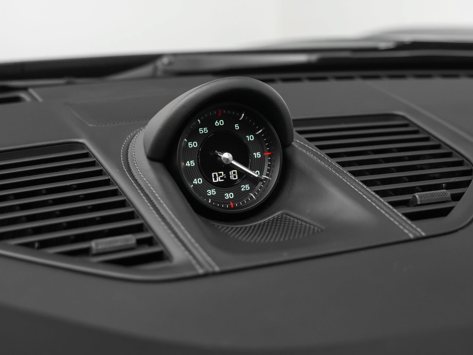 Certified 2025 Porsche 911 Turbo S AWD/4WD image 82