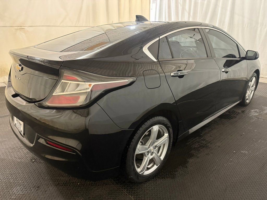 Used 2017 Chevrolet Volt LT image 11