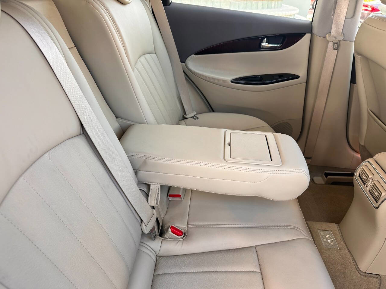 Used 2011 INFINITI EX35 Journey w/ Premium Pkg AWD/4WD image 70