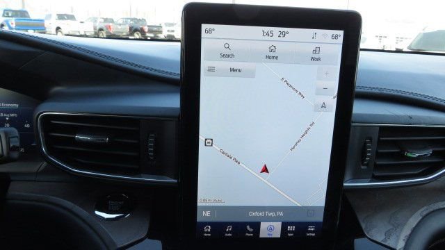 Certified 2022 Ford Explorer Platinum w/ Equipment Group 601A image 12