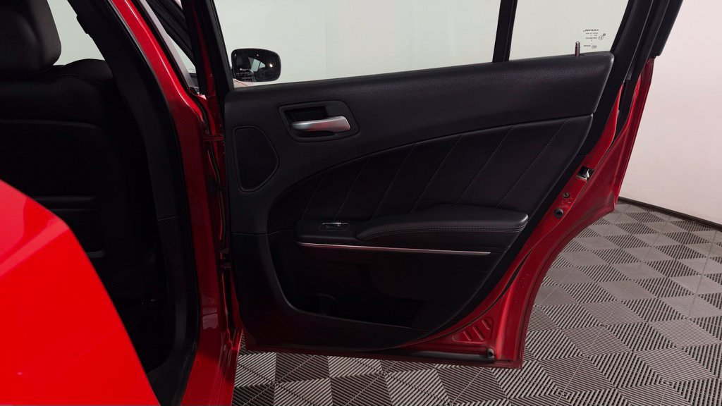 Used 2018 Dodge Charger GT AWD/4WD image 29