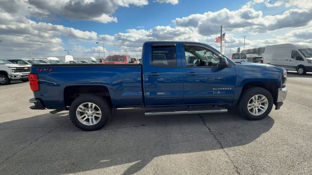 Used 2019 Chevrolet Silverado 1500 LT w/ All Star Edition image 9