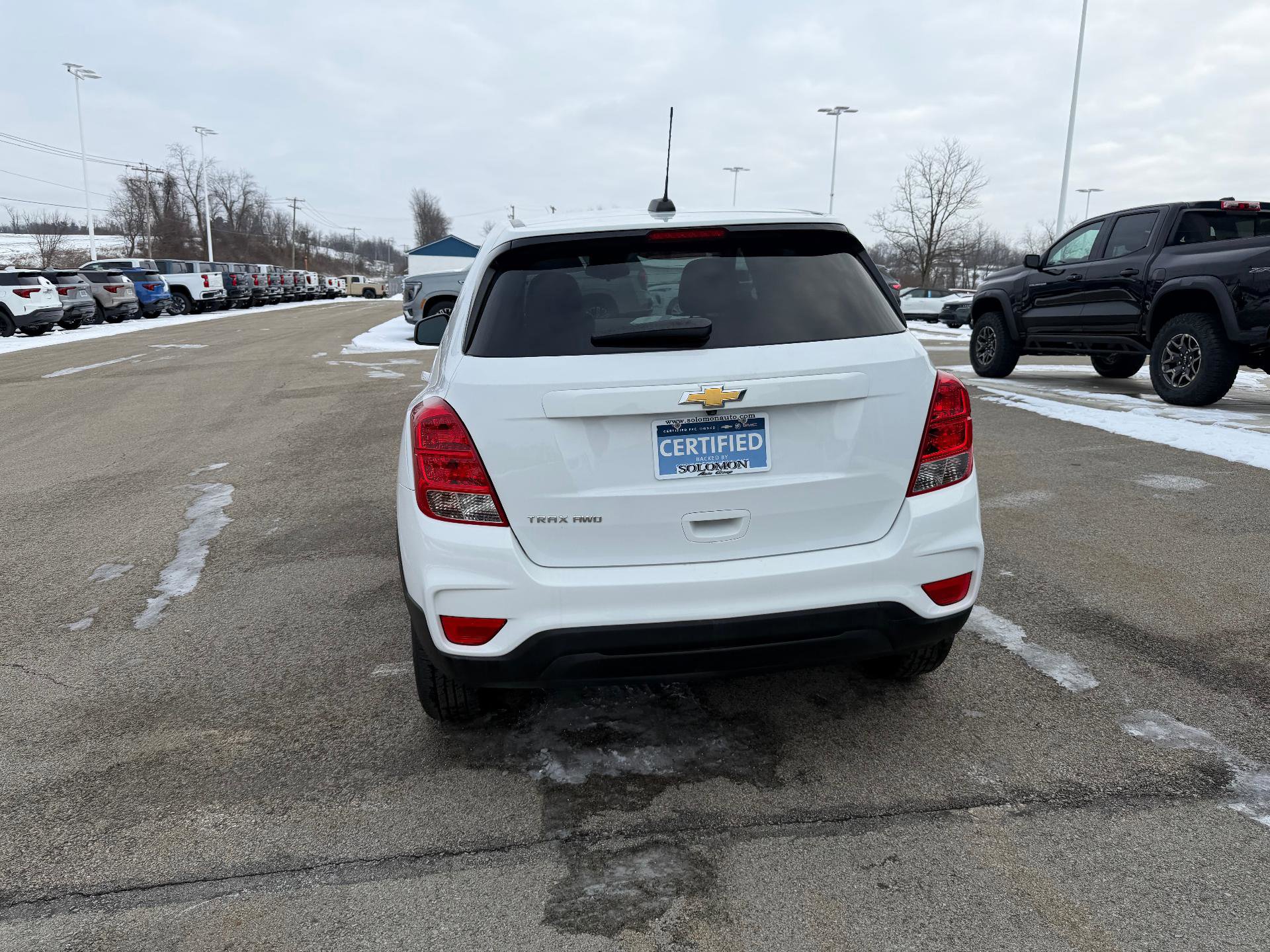 Certified 2022 Chevrolet Trax LS w/ Tint and Cruise Package AWD/4WD image 4