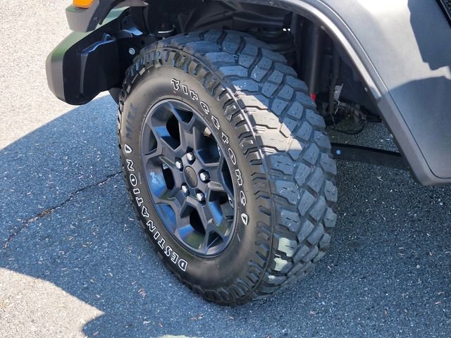 Used 2023 Jeep Wrangler Unlimited w/ Convenience Group AWD/4WD image 31