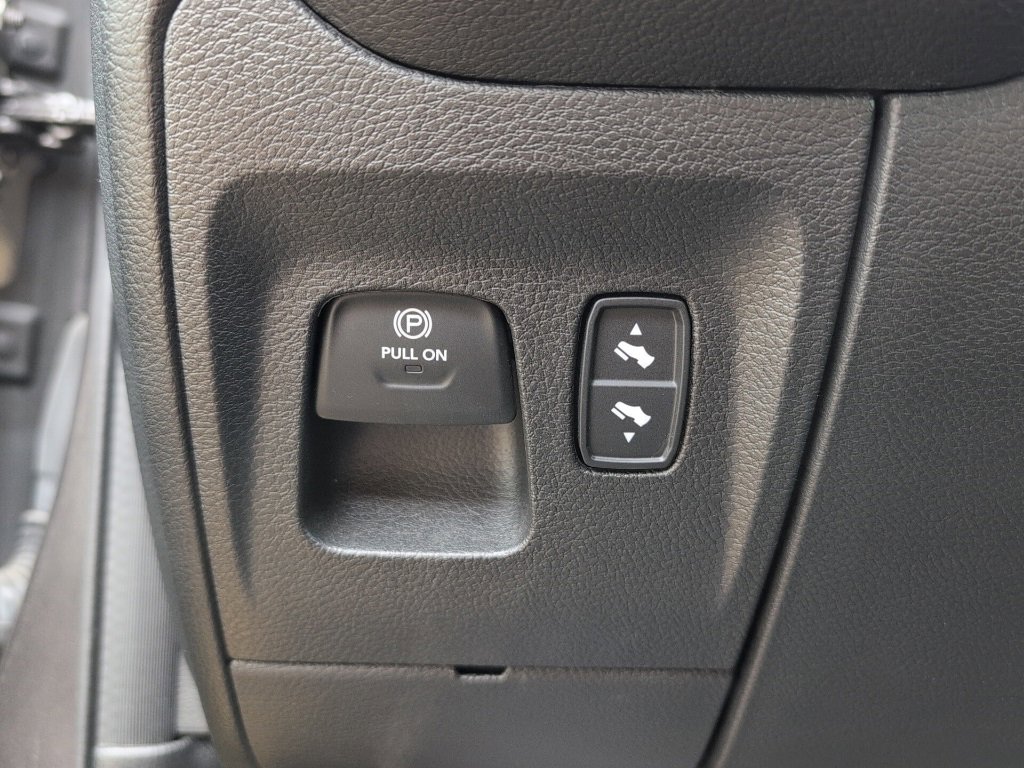 Used 2023 RAM 1500 Big Horn image 27