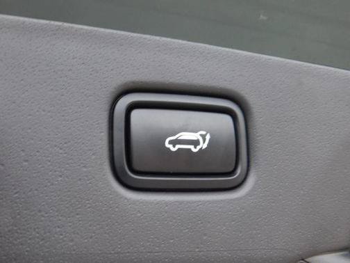 Used 2023 Kia Niro Wind FWD image 9