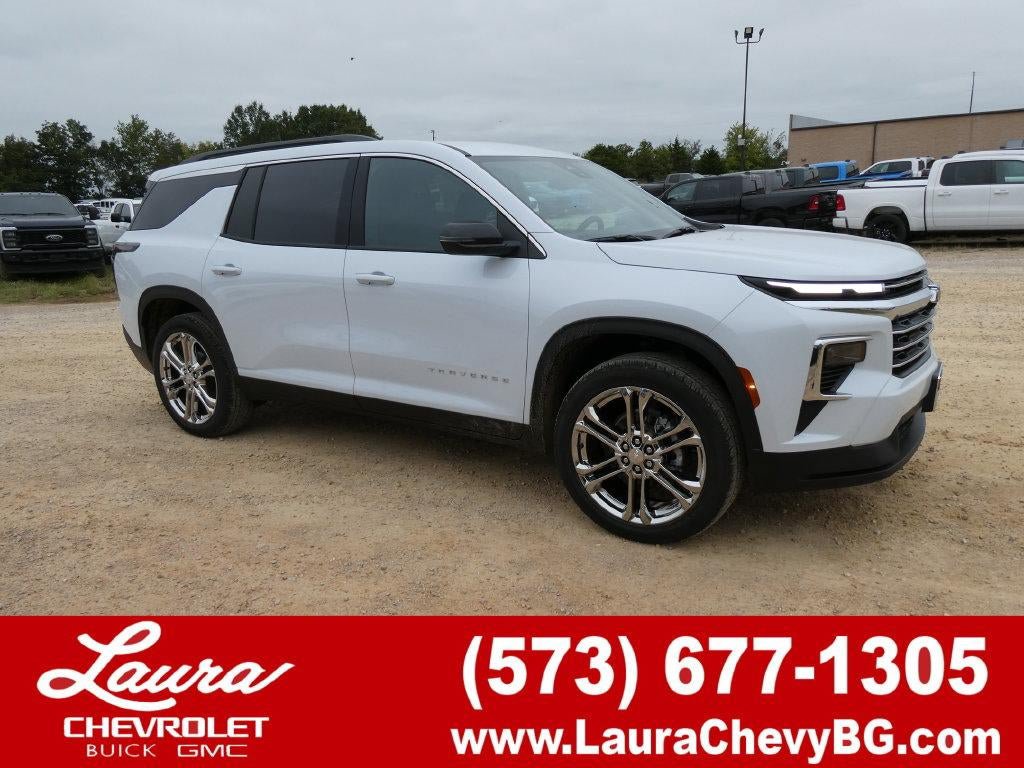 New 2027 Chevrolet Traverse LT AWD/4WD image 1
