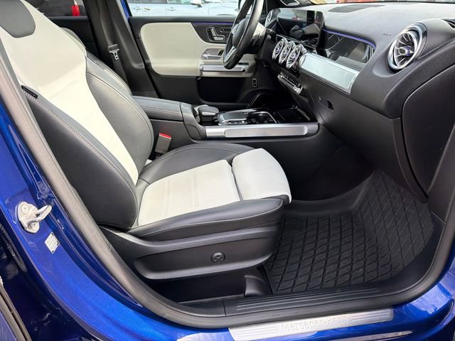 Used 2021 Mercedes-Benz GLB 250 4MATIC image 13