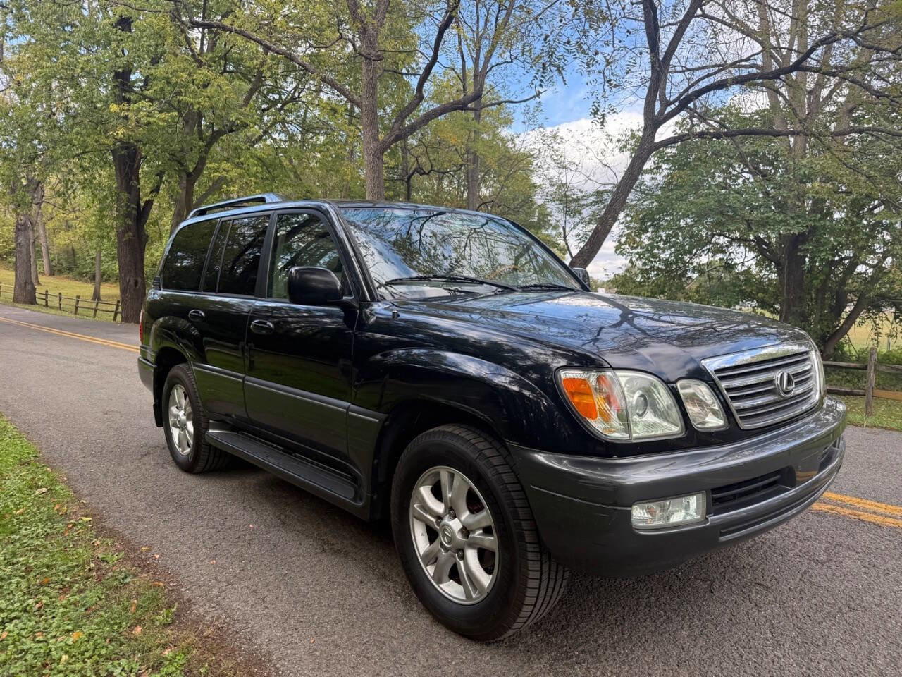 Used 2004 Lexus LX 470 4WD image 8