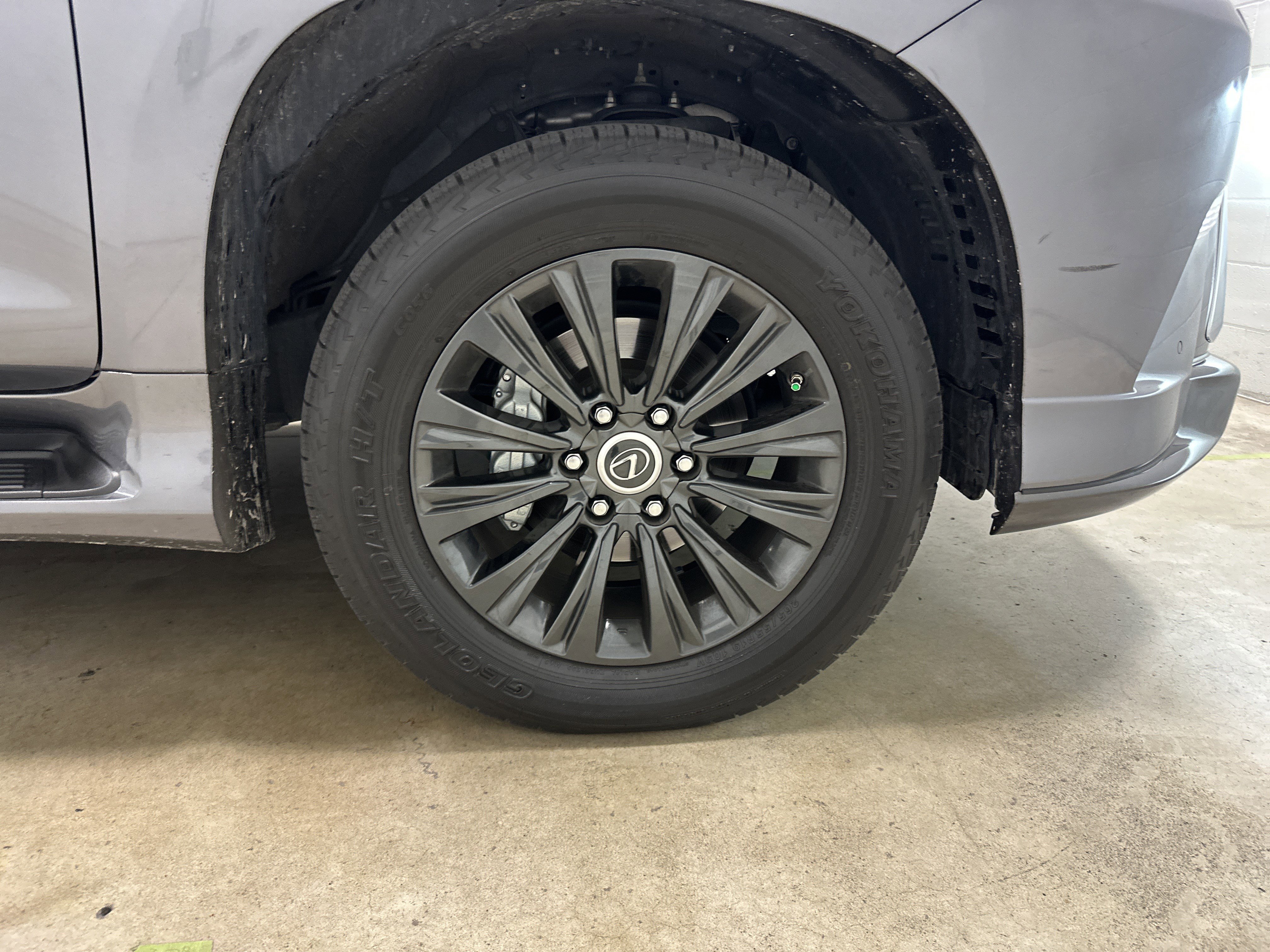 Certified 2023 Lexus GX 460 Premium AWD/4WD image 13