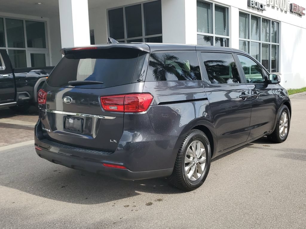 Used 2020 Kia Sedona LX FWD image 5