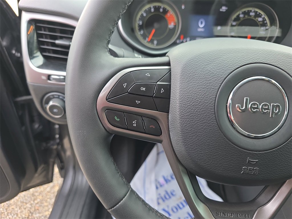Used 2022 Jeep Cherokee Limited image 22