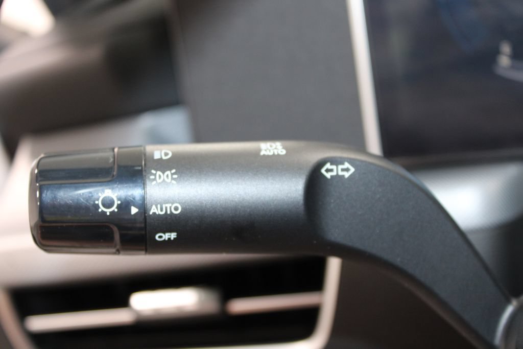 Used 2025 Hyundai Sonata SEL FWD image 36