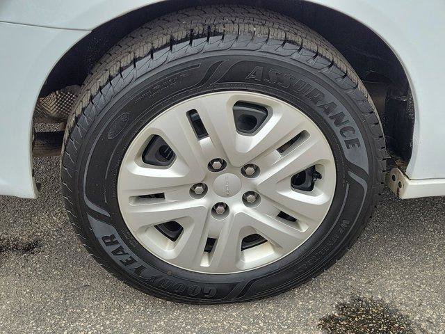 Used 2016 Dodge Grand Caravan SE w/ Quick Order Package 29E SE image 5