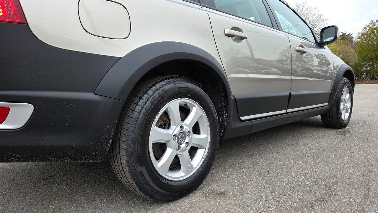 Used 2008 Volvo XC70 3.2 AWD/4WD image 14