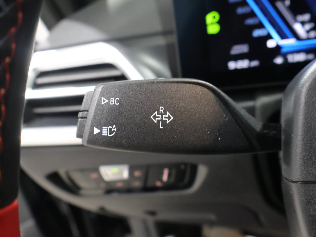 Used 2025 BMW M3 Competition AWD/4WD image 34