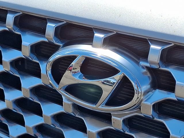 Used 2022 Hyundai Santa Fe SEL AWD/4WD image 4