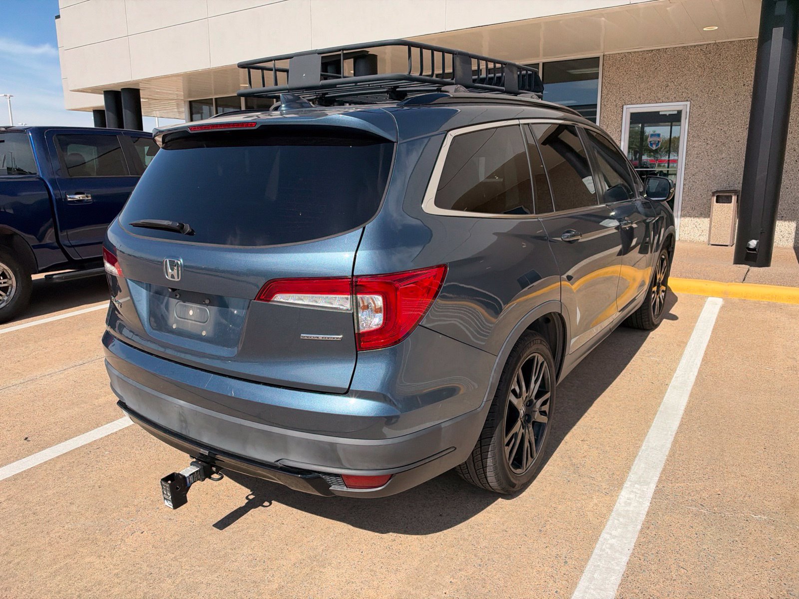 Used 2021 Honda Pilot Special Edition image 8