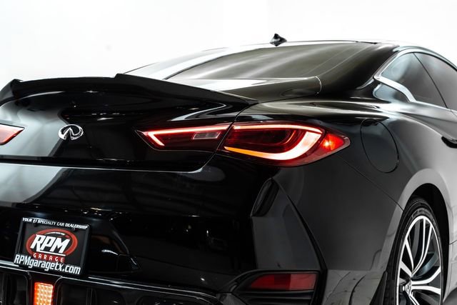 Used 2019 INFINITI Q60 3.0t Luxe RWD image 11