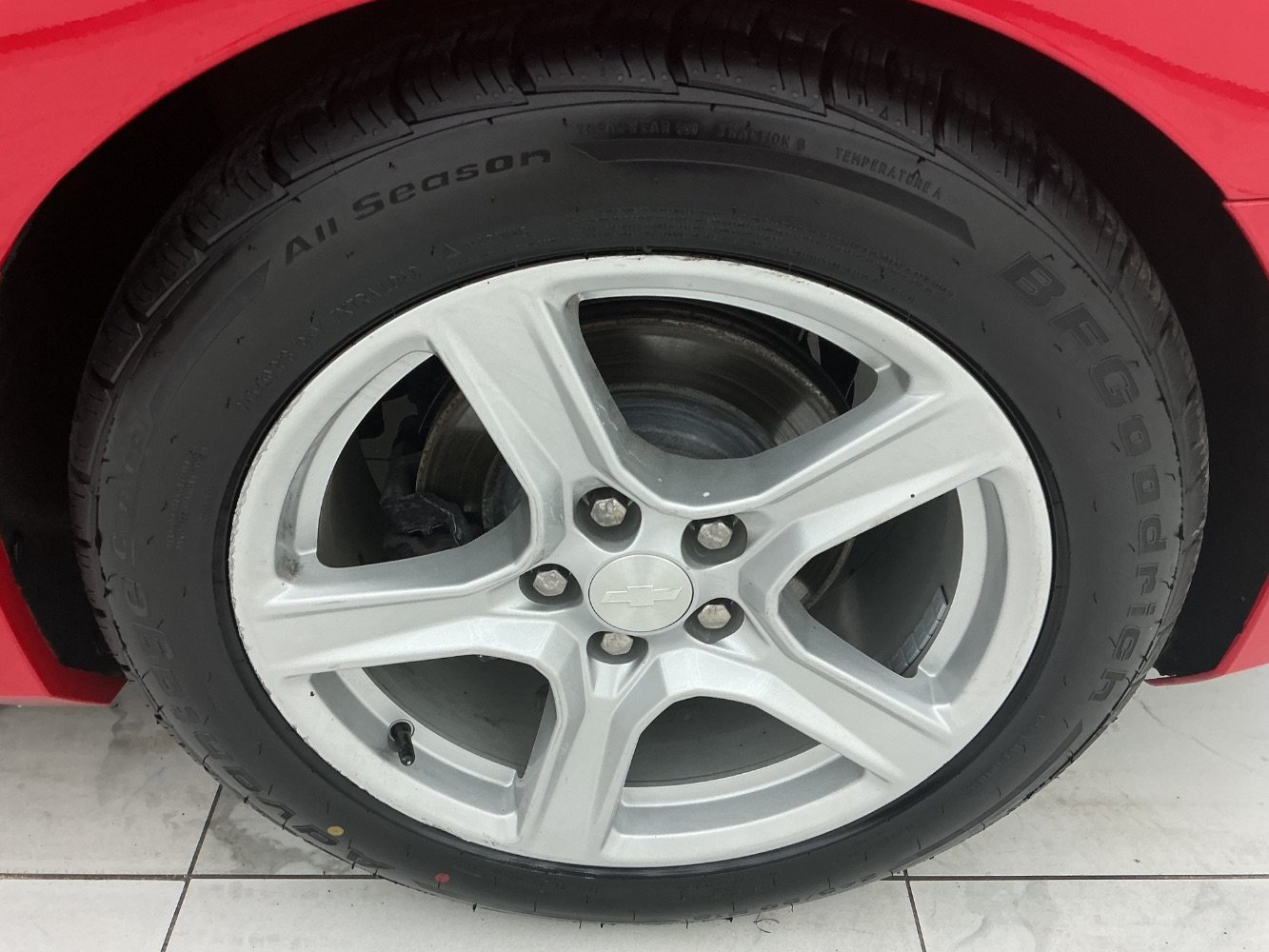 Used 2018 Chevrolet Camaro LT RWD image 42
