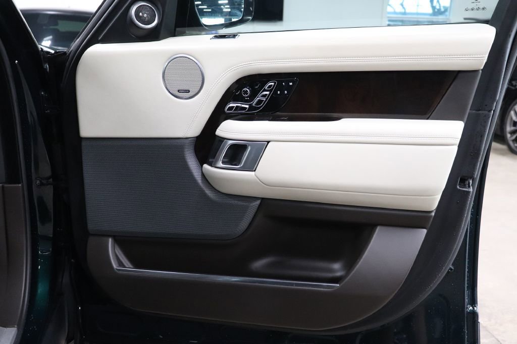 Used 2019 Land Rover Range Rover Long Wheelbase Autobiography image 23