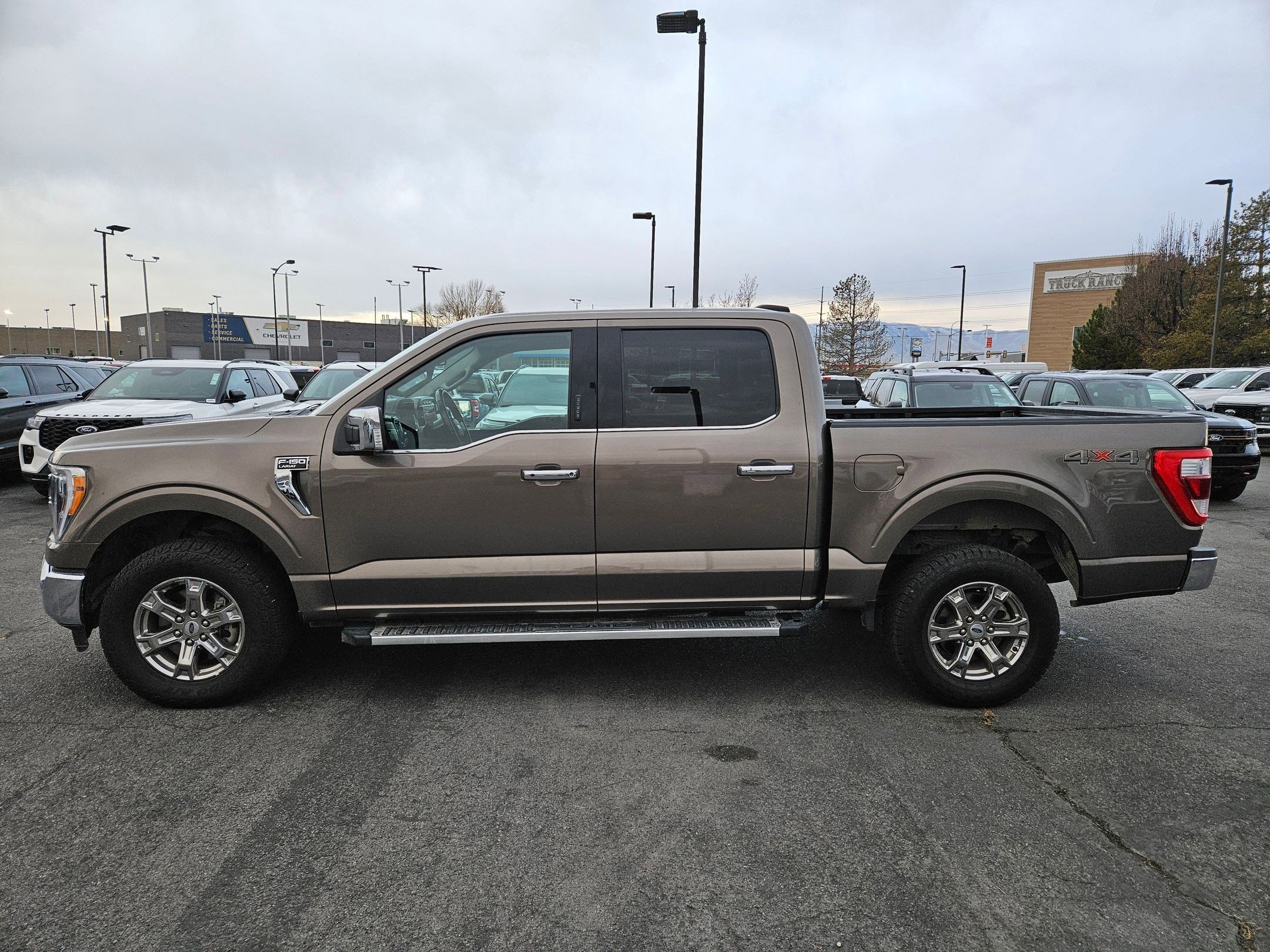 Used 2023 Ford F150 Lariat image 9