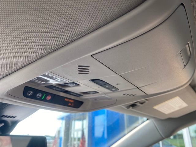 Used 2021 Buick Enclave Avenir image 15