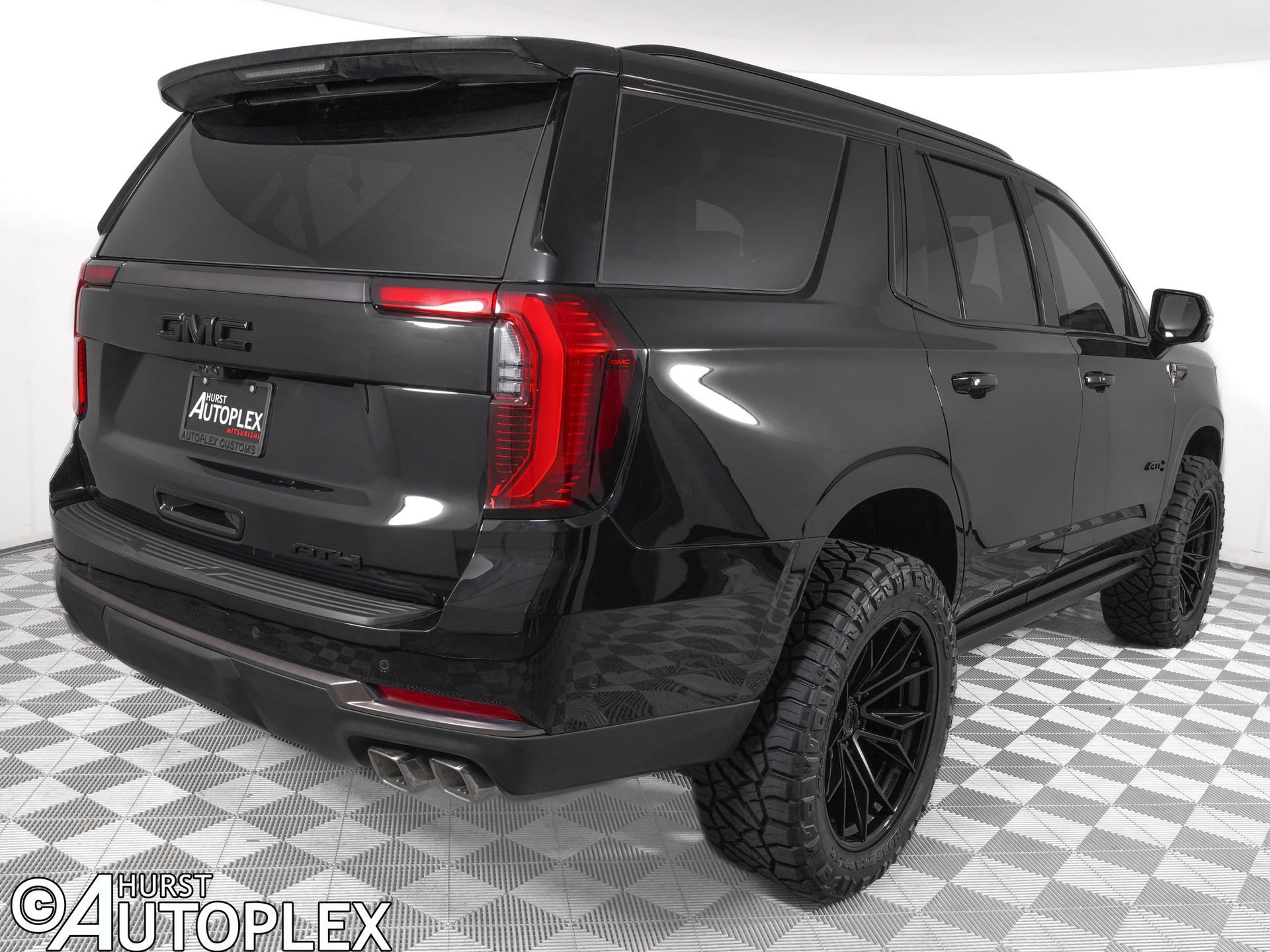 Used 2026 GMC Yukon AT4 Ultimate w/ LPO, Floor Liner Package image 6