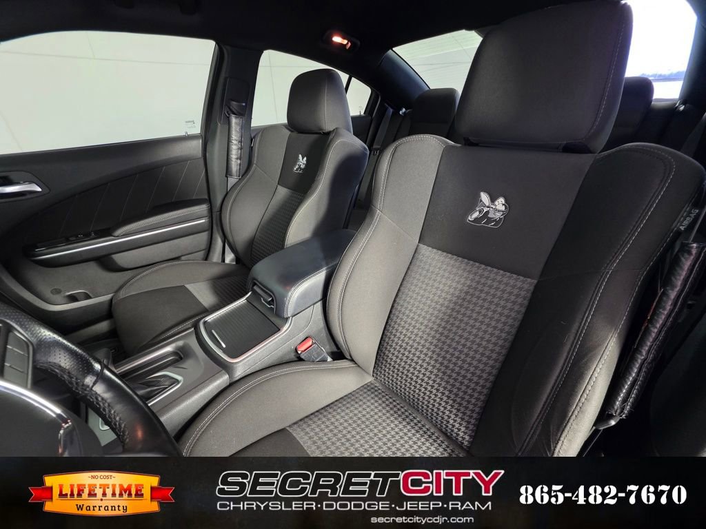 Used 2022 Dodge Charger Scat Pack image 10