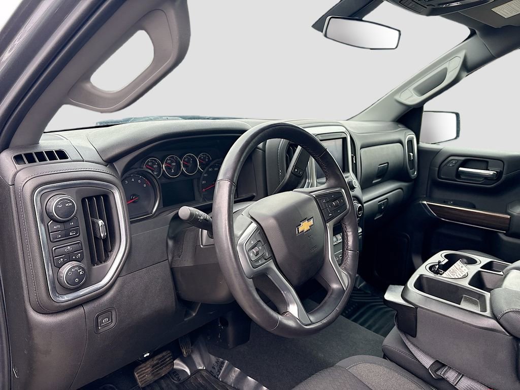 Used 2022 Chevrolet Silverado 1500 Limited LT AWD/4WD image 9