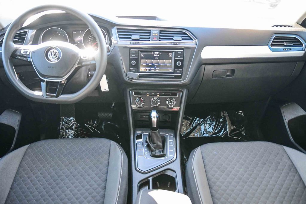 Used 2021 Volkswagen Tiguan S image 13