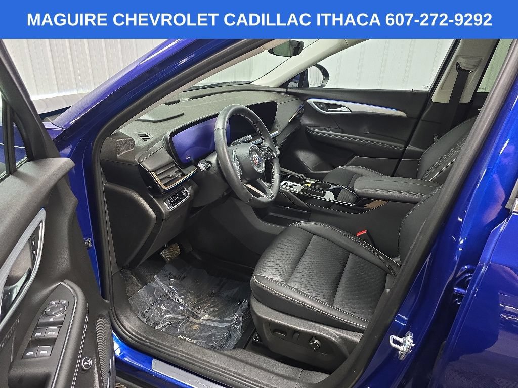 Used 2024 Buick Envision Avenir AWD/4WD image 29